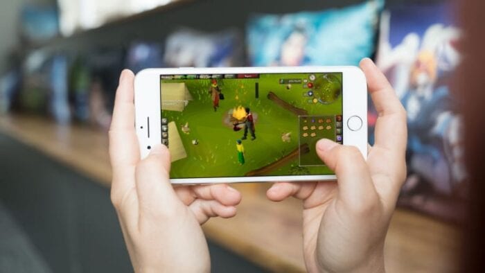 Old School RuneScape being played on a mobile