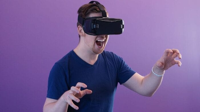 man in vr headset