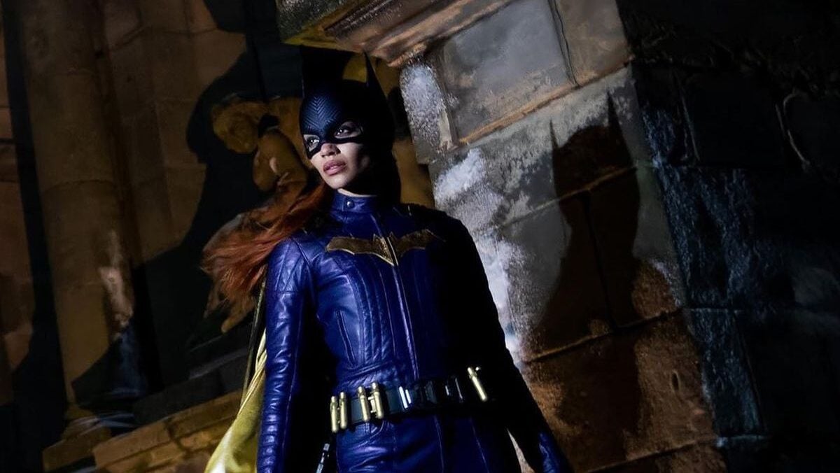 batgirl cancelled barbara gordon leslie grace